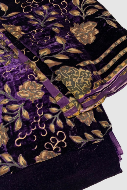 1705 Floral Print 3pc Unstitched Velvet Palachi Suit