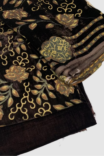 1705 Floral Print 3pc Unstitched Velvet Palachi Suit