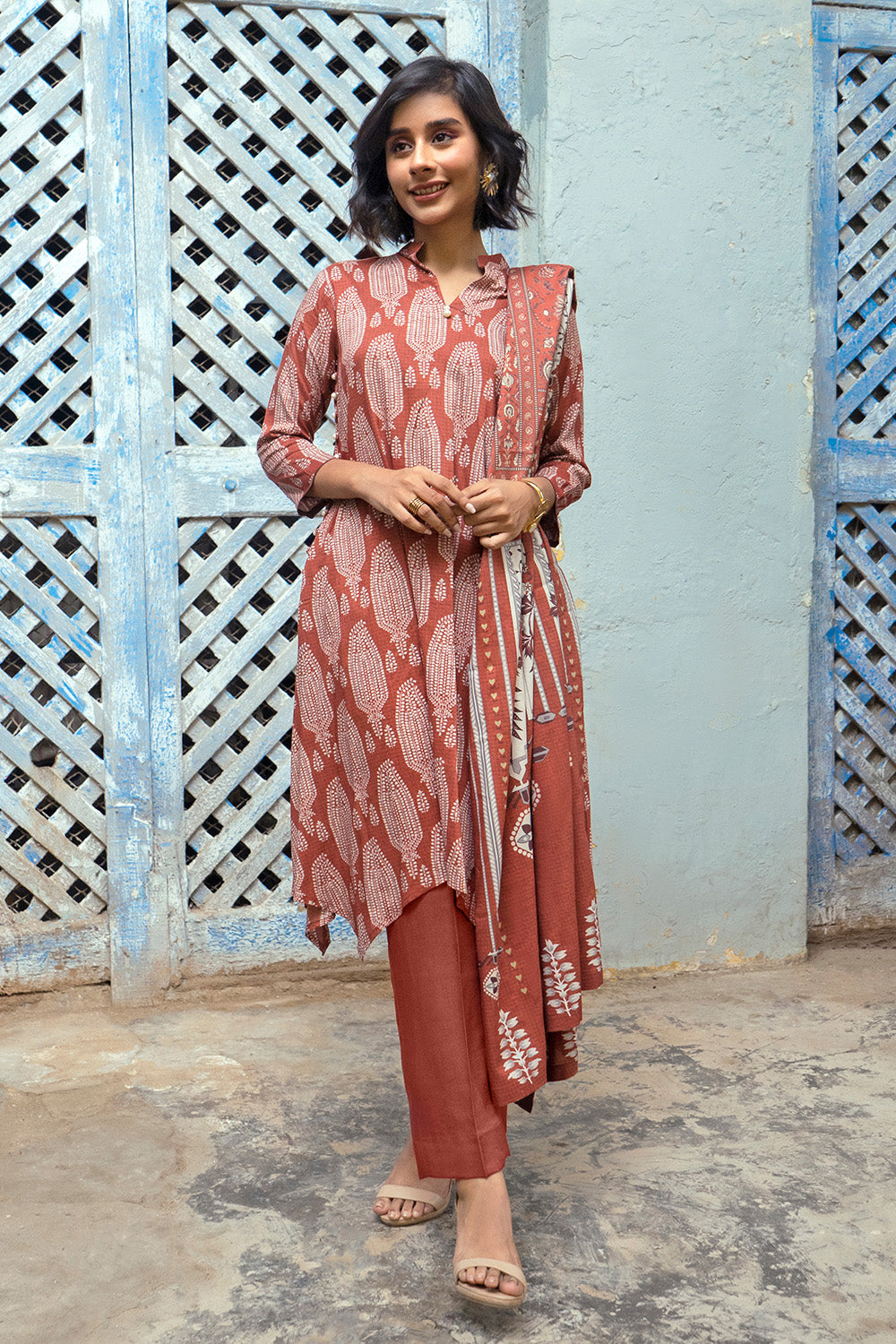 Unstitched Digital Printed Dobby Linen Salwar Kameez Suit Gul Ahmed LT-32023 B