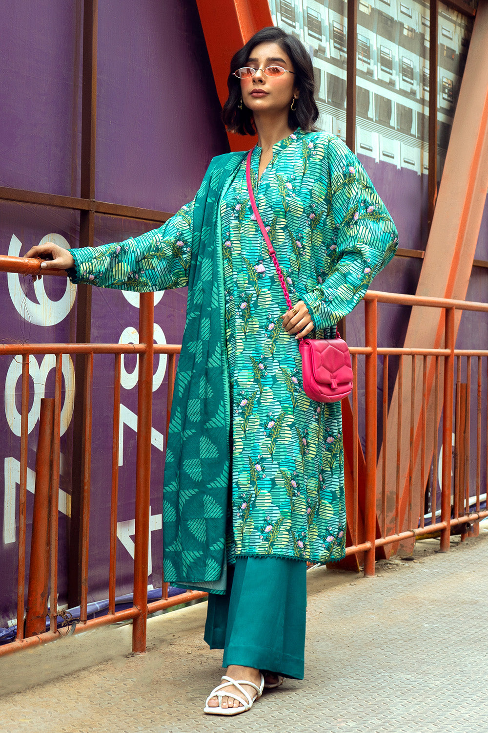 Unstitched Digital Printed Linen Salwar Kameez Suit Gul Ahmed LT-32009 A