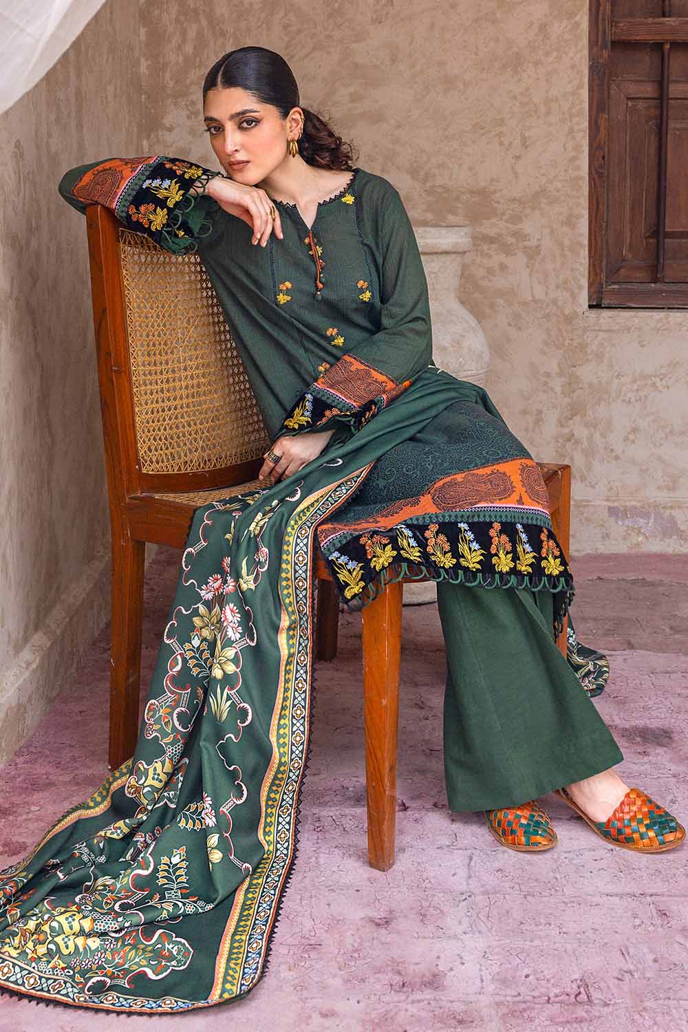 Unstitched Digital Printed Pashmina Salwar Kameez Suit Gul Ahmed AP-32027