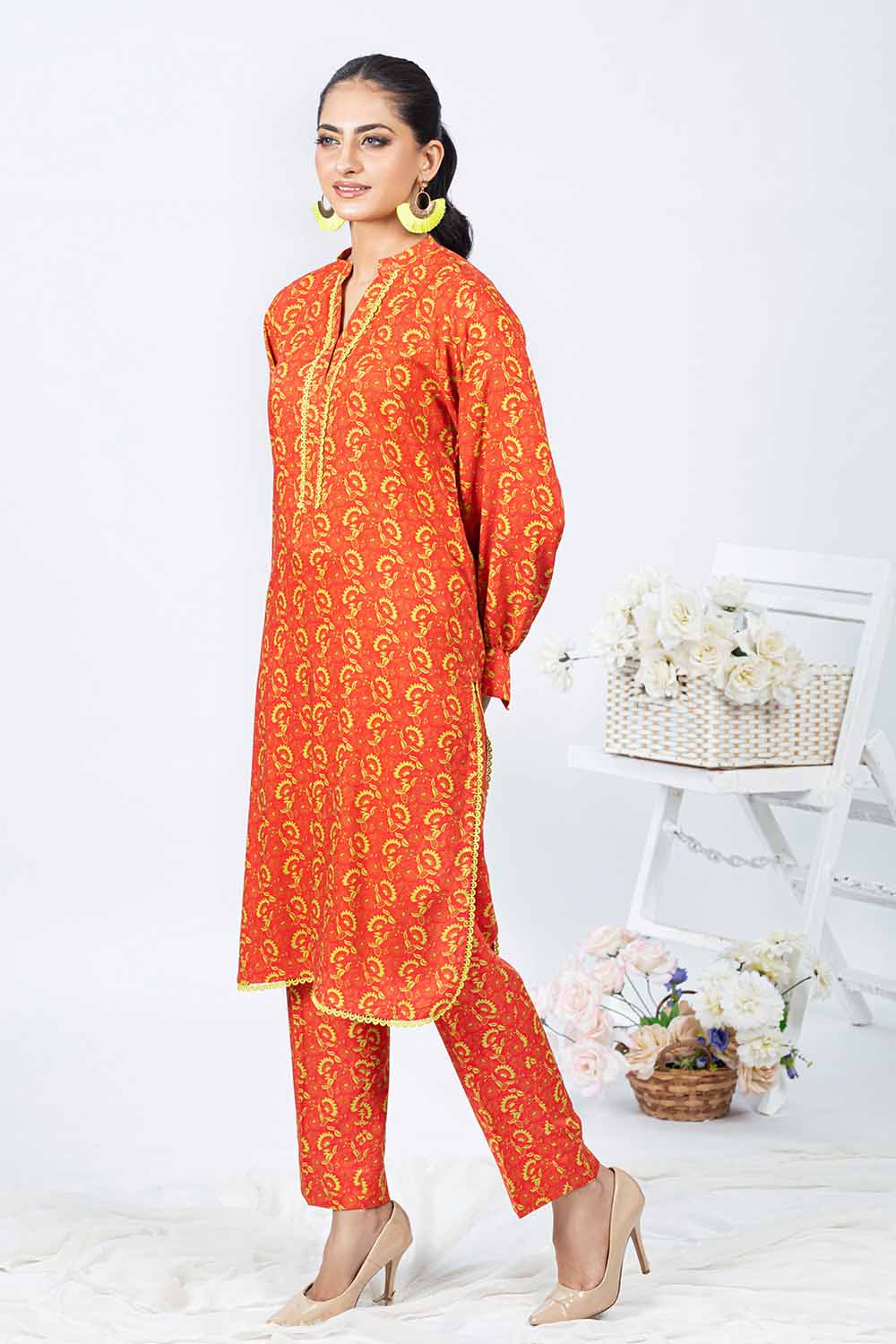 Unstitched Printed Twill Linen Salwar Kameez Suit Gul Ahmed WNST-32089